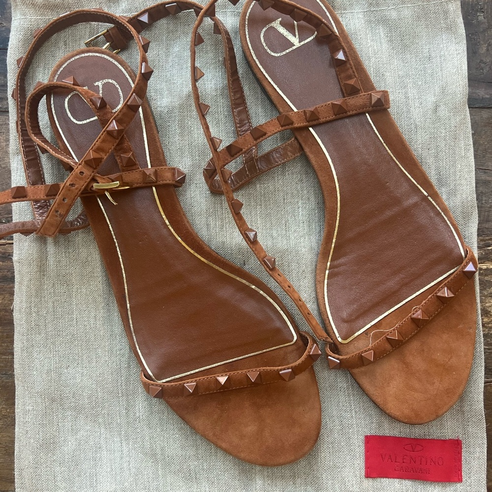 Valentino Garavani Rockstud Suede Ankle-Strap Women's Sandals Sz 41